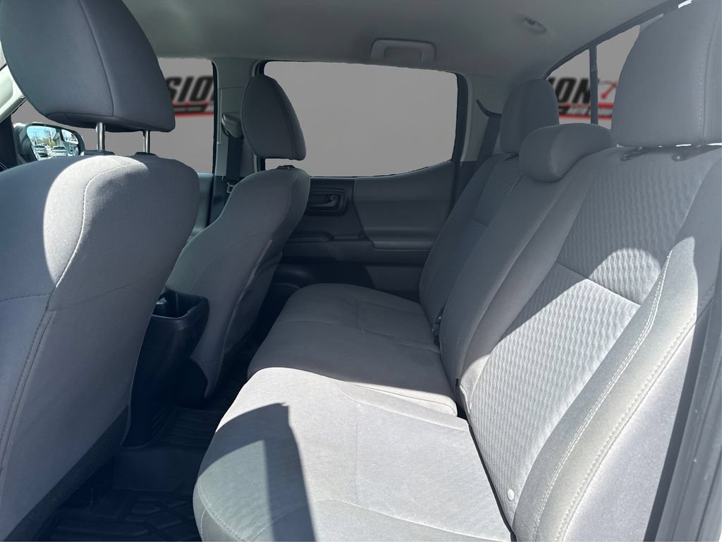 Used 2020 Toyota Tacoma SR AWD/4WD image 11