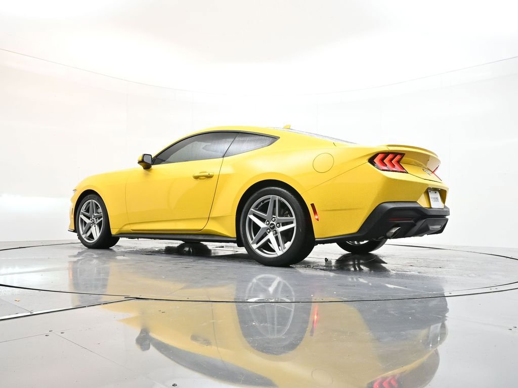 Used 2024 Ford Mustang Premium image 31