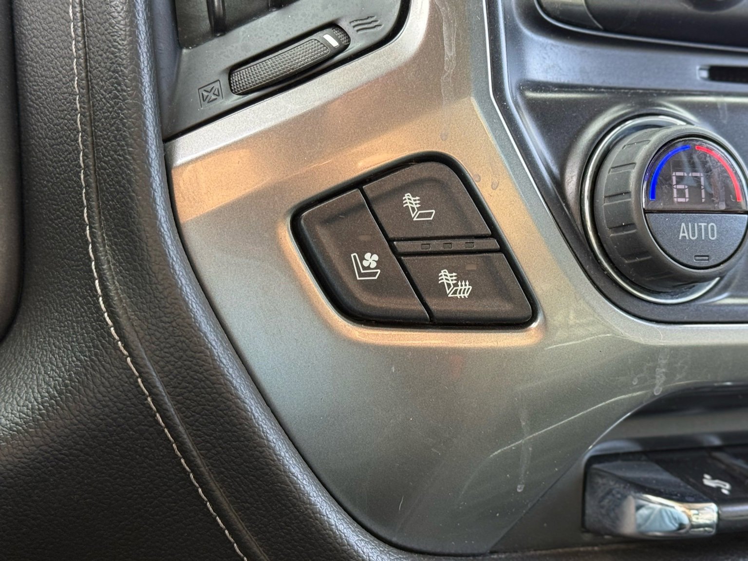 Used 2019 Chevrolet Silverado 2500 LTZ w/ Duramax Plus Package image 29