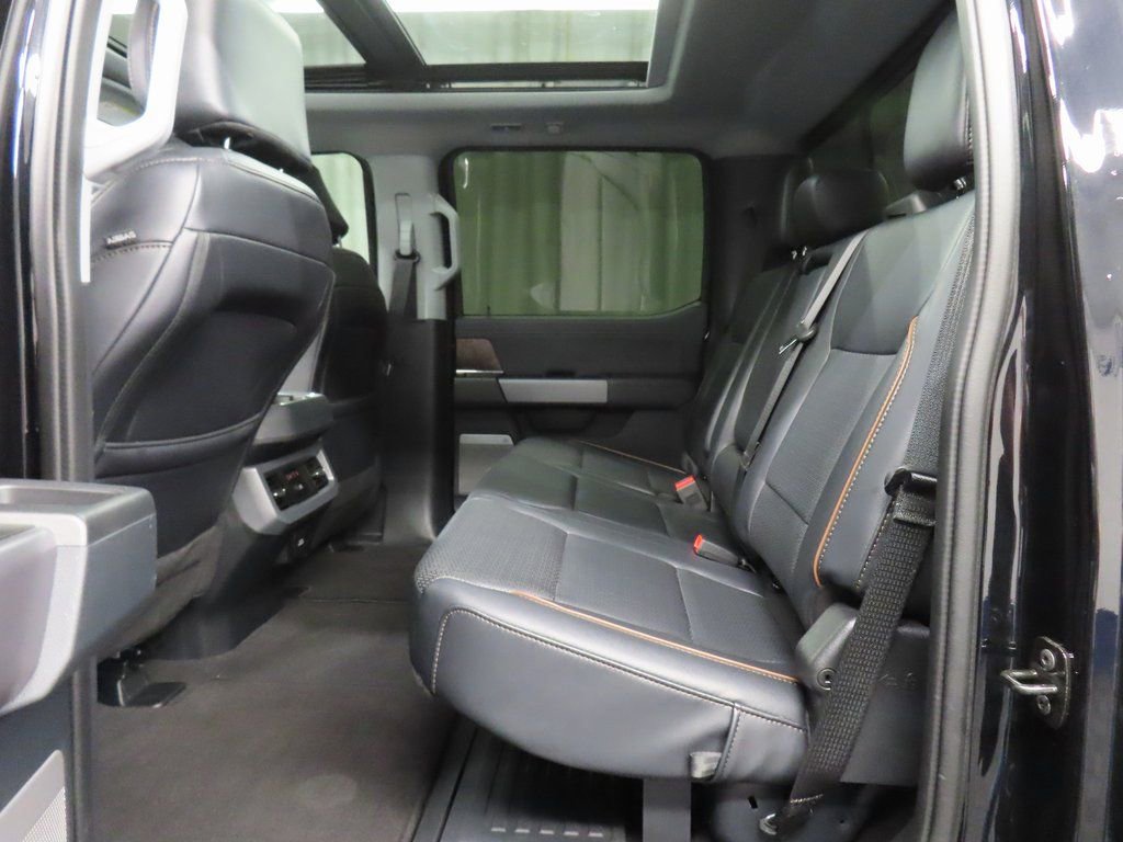 Used 2025 Ford F250 Lariat w/ Lariat Ultimate Package image 10