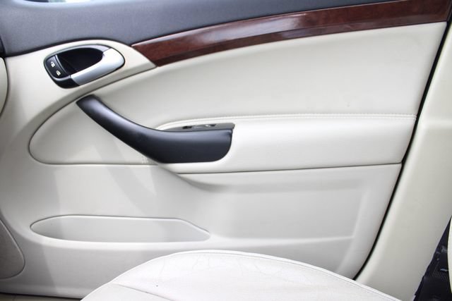 Used 2011 Saab 9-3 Aero AWD/4WD image 16