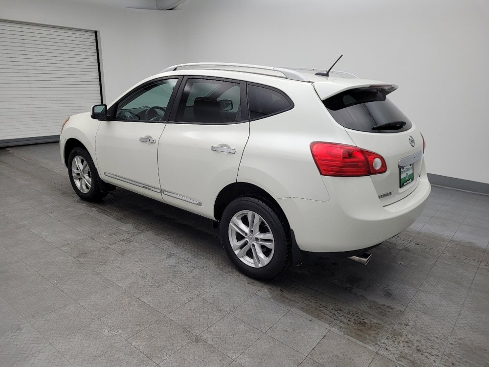 Used 2013 Nissan Rogue SV image 3