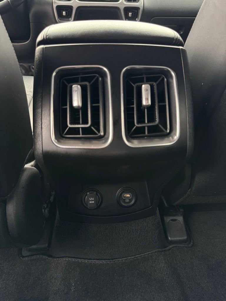 Used 2021 Kia Sorento EX image 31