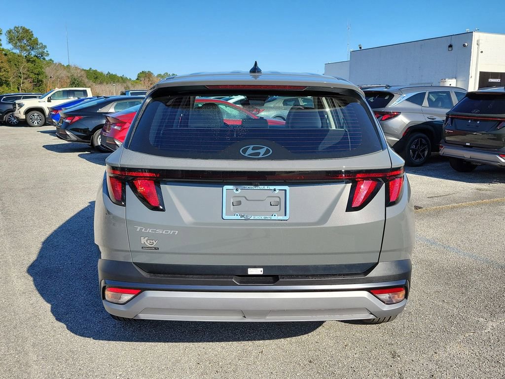 New 2026 Hyundai Tucson SE image 5