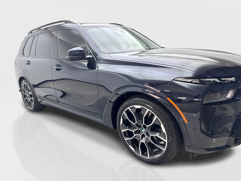 Used 2024 BMW X7 xDrive40i w/ M Sport Package image 12