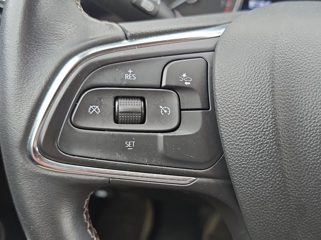 Certified 2020 Buick Encore GX Select FWD image 19