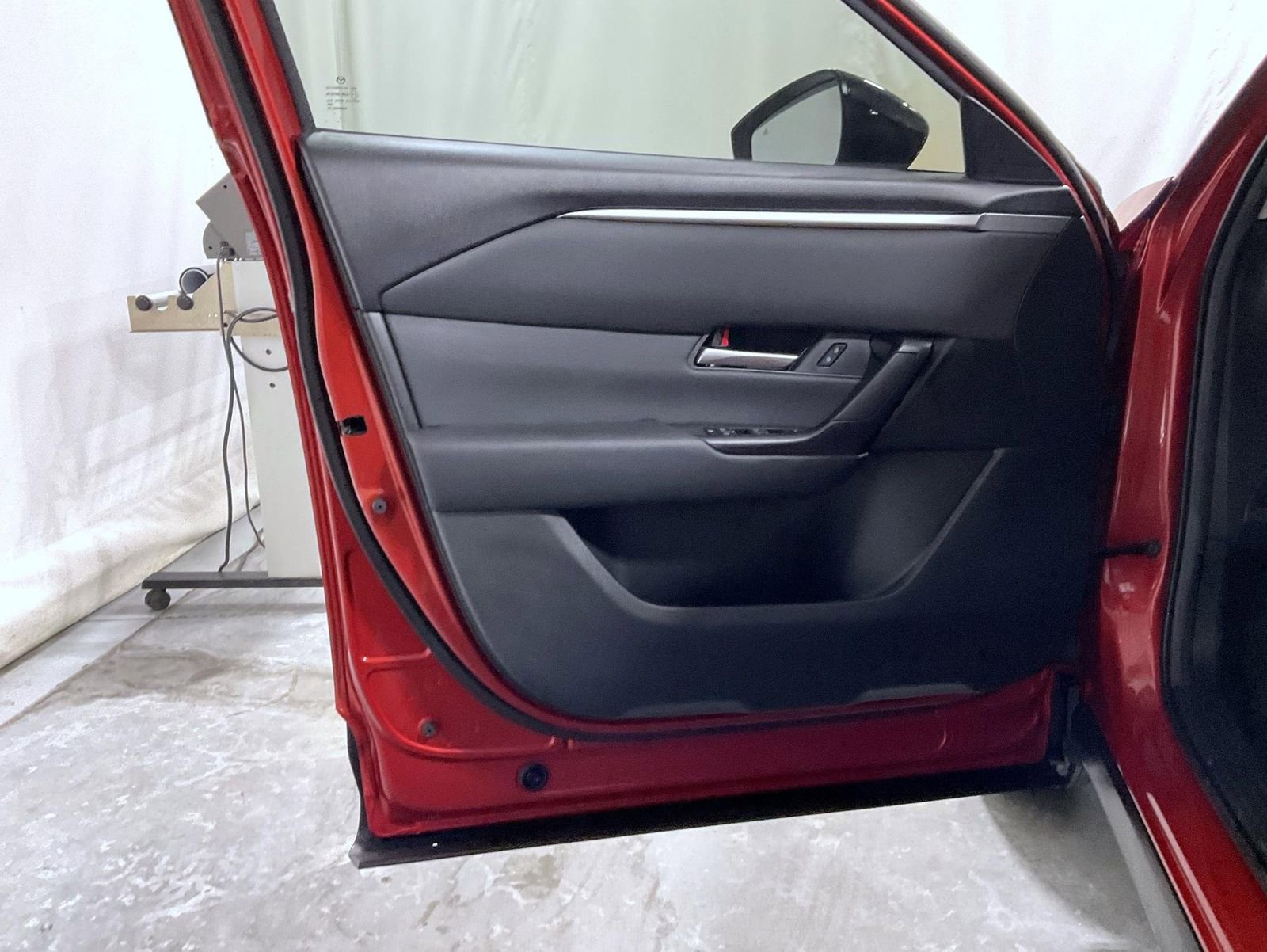 Certified 2024 MAZDA CX-50 AWD 2.5 S w/ Cargo Package image 10