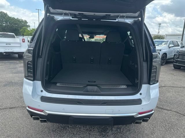 New 2026 Chevrolet Suburban High Country AWD/4WD image 31