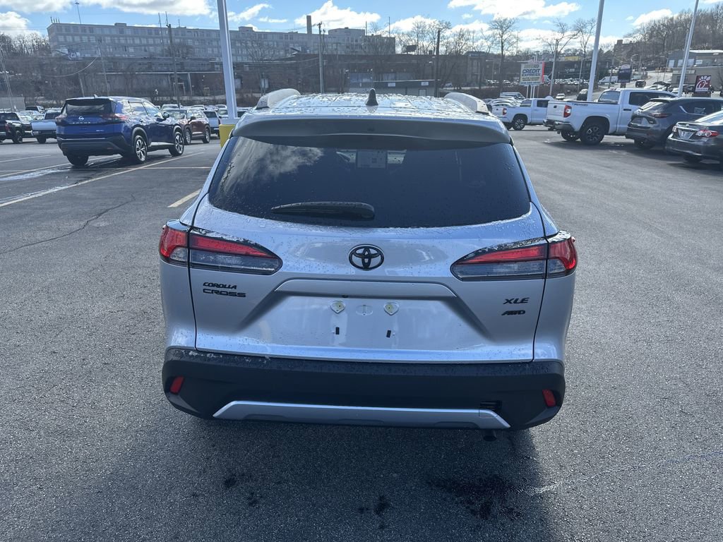 New 2026 Toyota Corolla Cross XLE AWD/4WD image 4