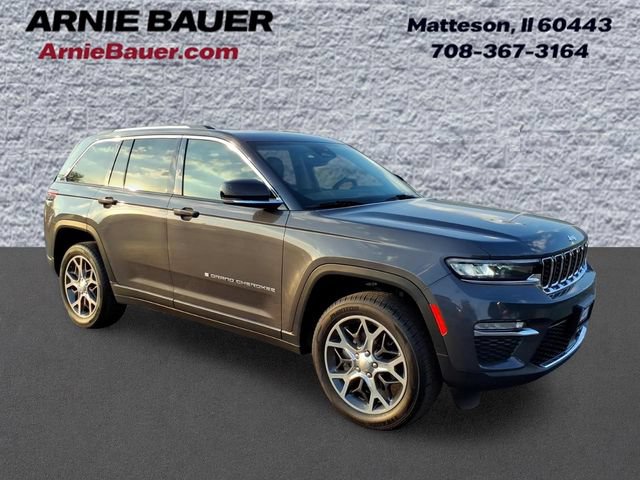 Used 2022 Jeep Grand Cherokee Limited AWD/4WD image 1