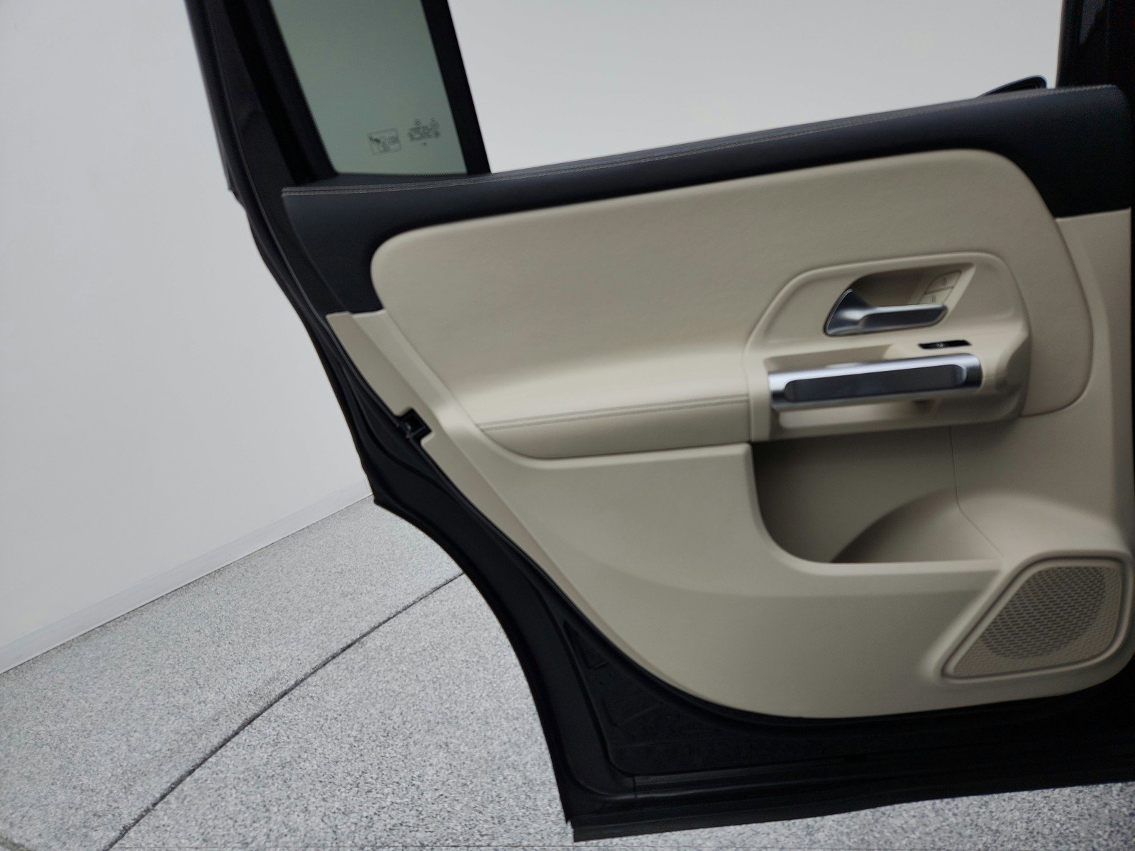 Certified 2021 Mercedes-Benz GLB 250 image 19