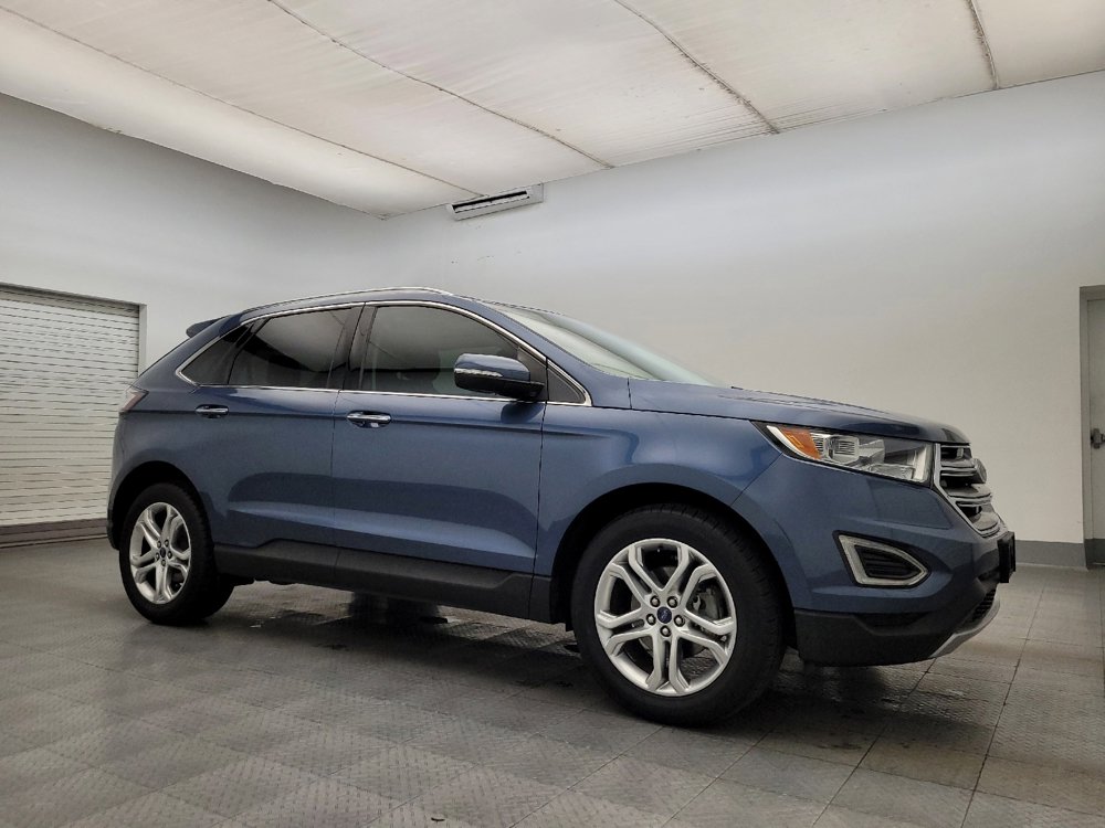 Used 2018 Ford Edge Titanium w/ Ford Safe & Smart Package image 11