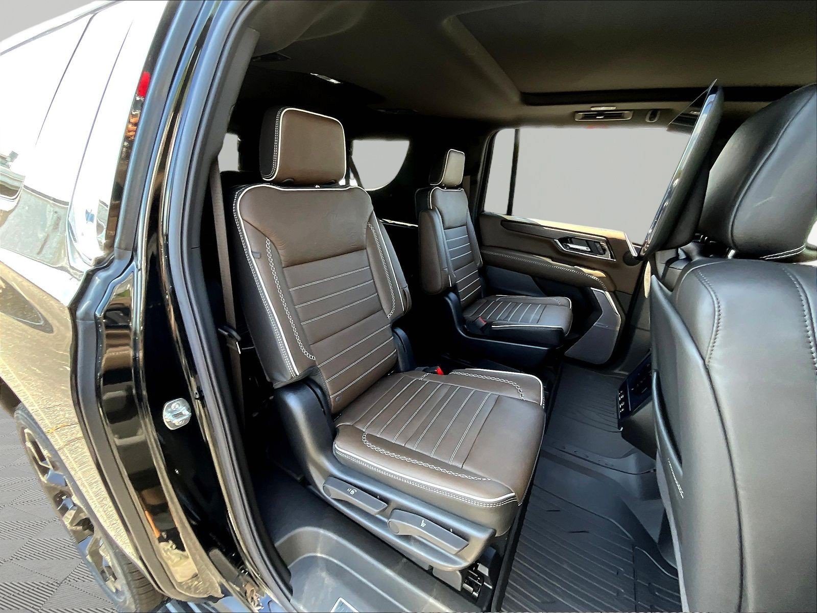 New 2026 GMC Yukon XL Denali Ultimate AWD/4WD image 20