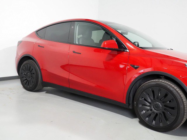 Used 2023 Tesla Model Y Long Range image 48