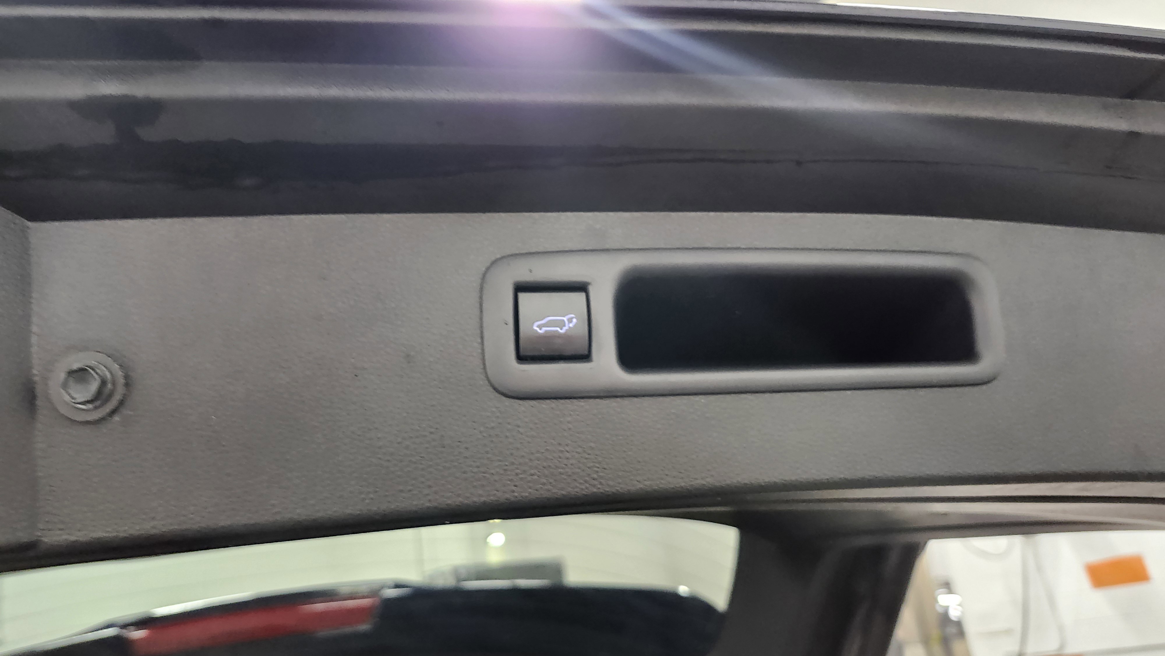 Used 2021 Toyota Highlander XSE image 25