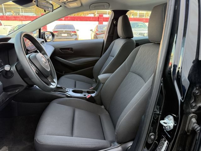 Used 2024 Toyota Corolla LE FWD image 24
