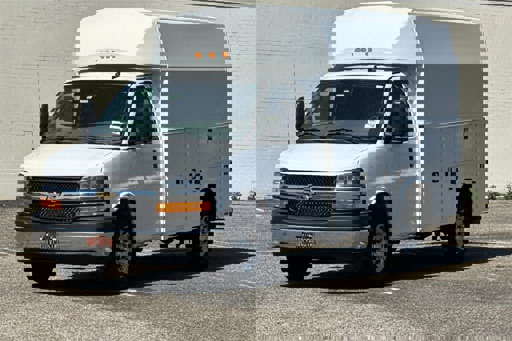 New 2024 Chevrolet Express 3500 w/ Power Convenience Package image 8