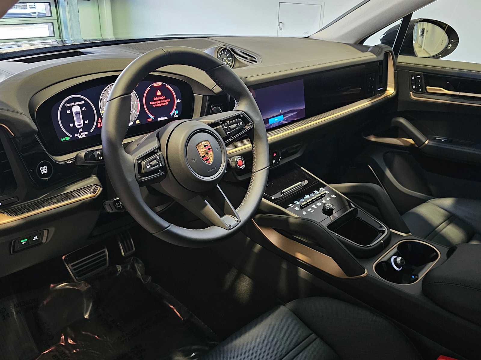 New 2026 Porsche Cayenne Turbo GT image 4