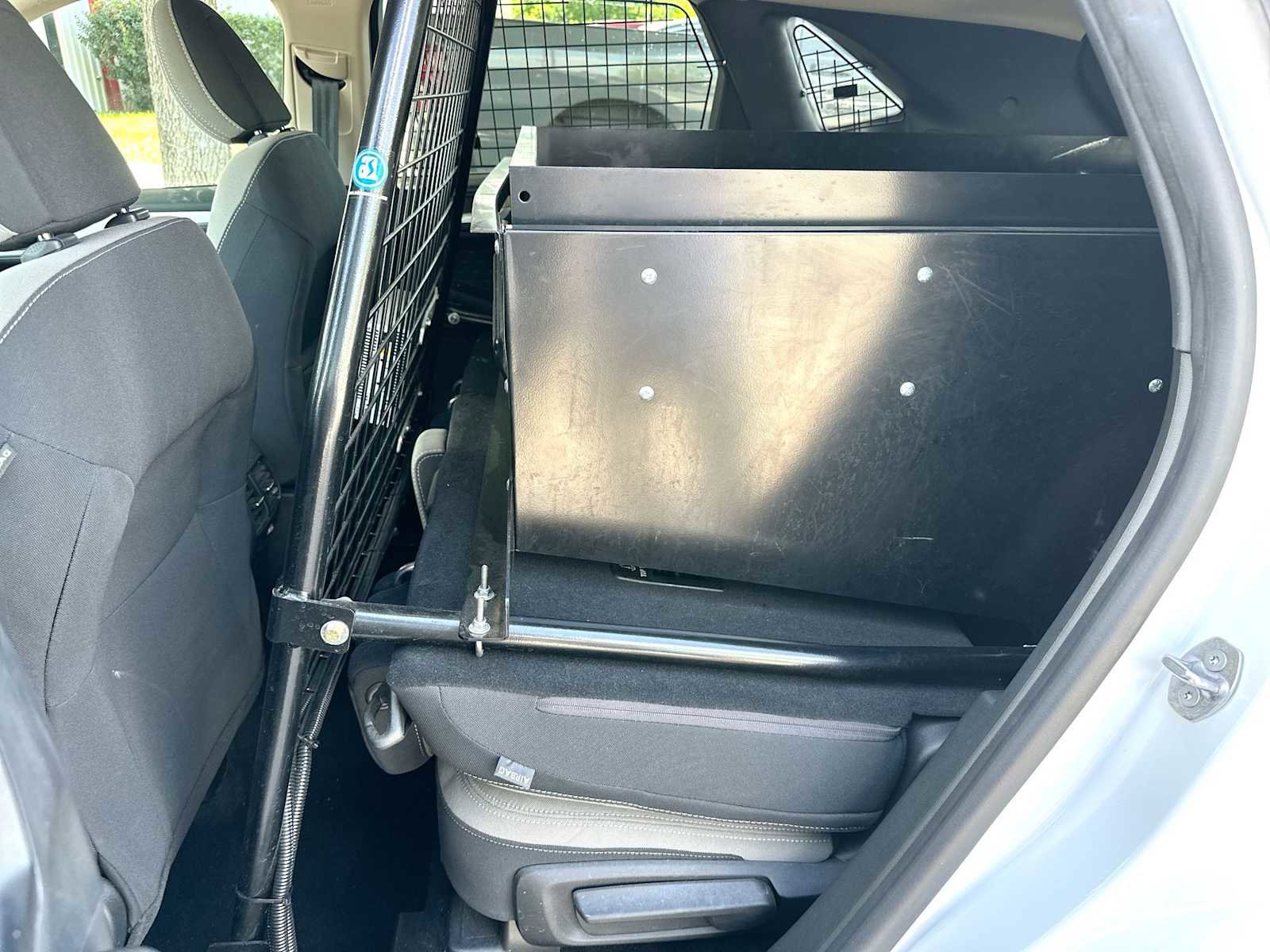 Used 2020 Ford Escape SE image 23