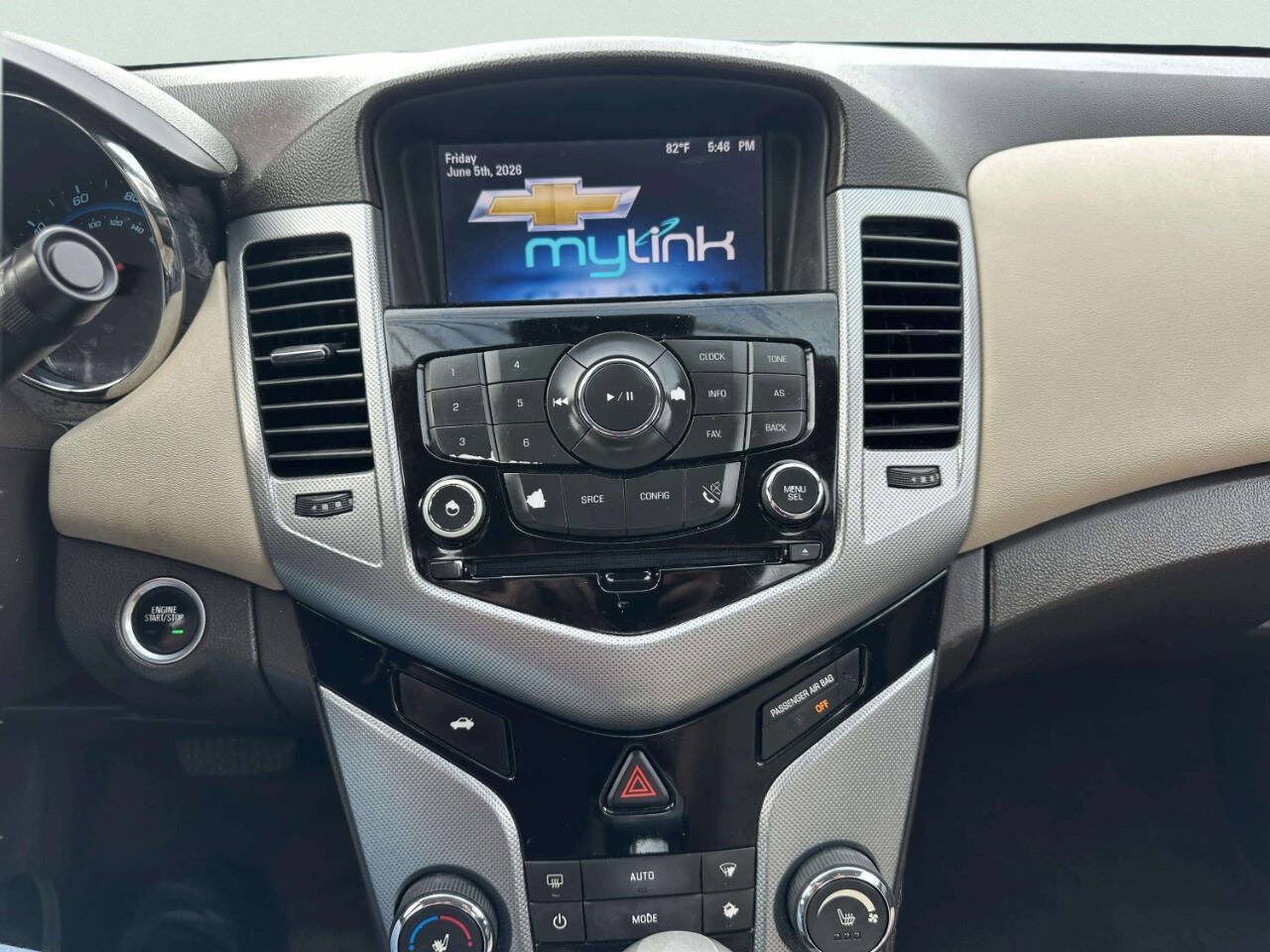 Used 2015 Chevrolet Cruze LTZ w/ Sun, Sound and Sport Package FWD image 30