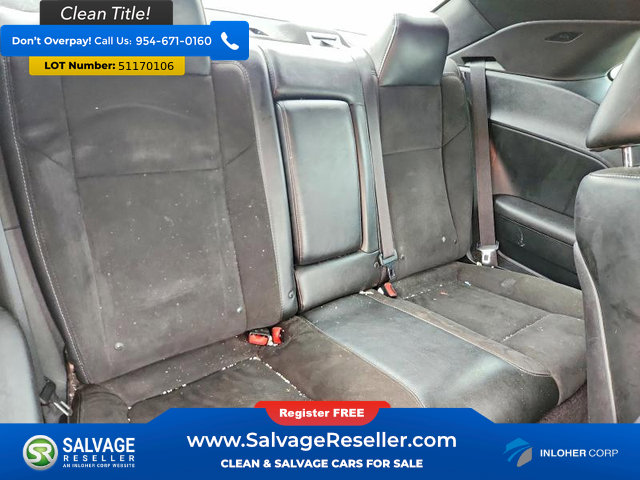 Used 2018 Dodge Challenger SXT Plus RWD image 13