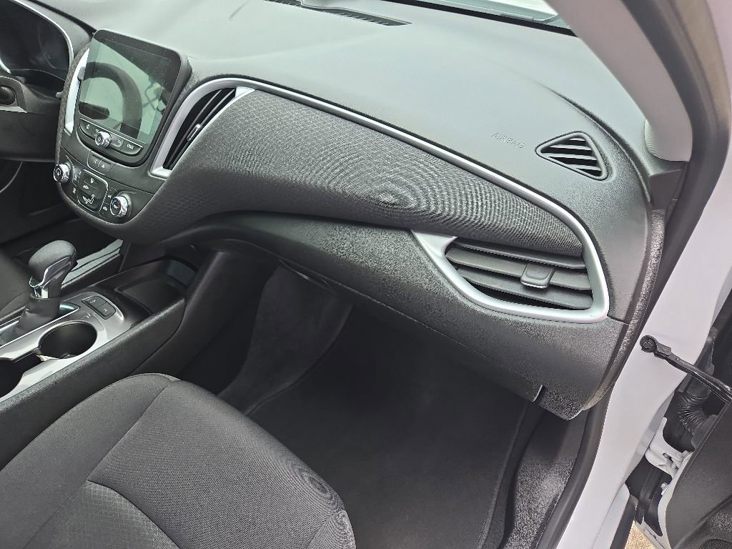 Used 2024 Chevrolet Malibu LS FWD image 66
