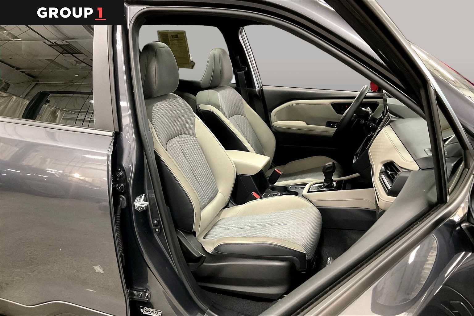 Used 2025 Subaru Forester Premium AWD/4WD image 9