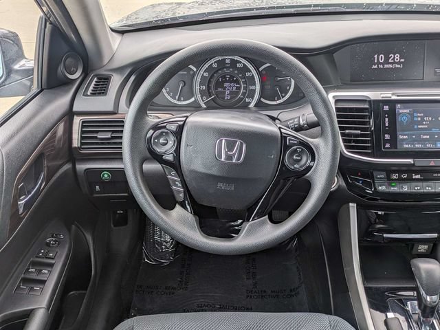 Used 2017 Honda Accord EX image 16