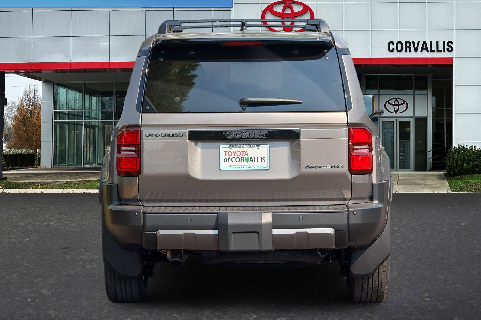 New 2027 Toyota Land Cruiser w/ Premium Package AWD/4WD image 6