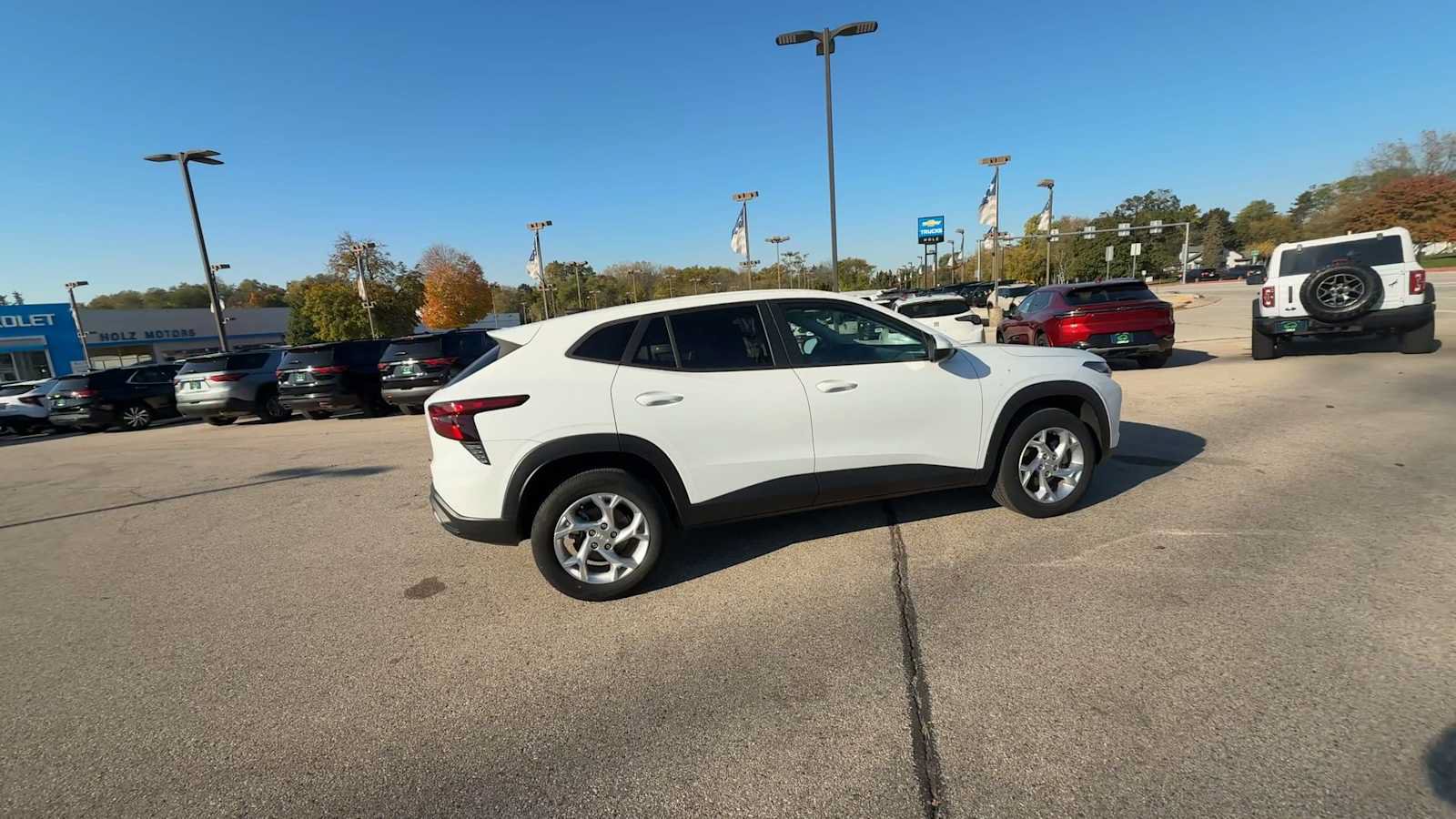 Certified 2024 Chevrolet Trax LS w/ LS Convenience Package FWD image 8