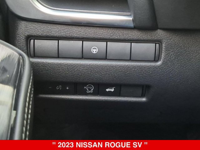 Certified 2023 Nissan Rogue SV w/ SV Premium B Package AWD/4WD image 20