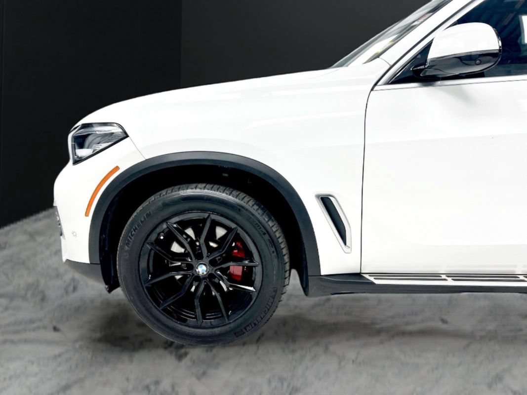 Used 2023 BMW X5 xDrive40i AWD/4WD image 39