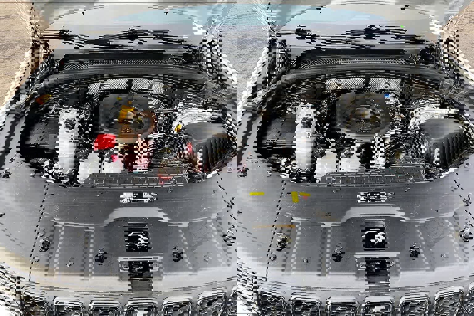 Used 2023 Jeep Grand Cherokee Trailhawk image 9