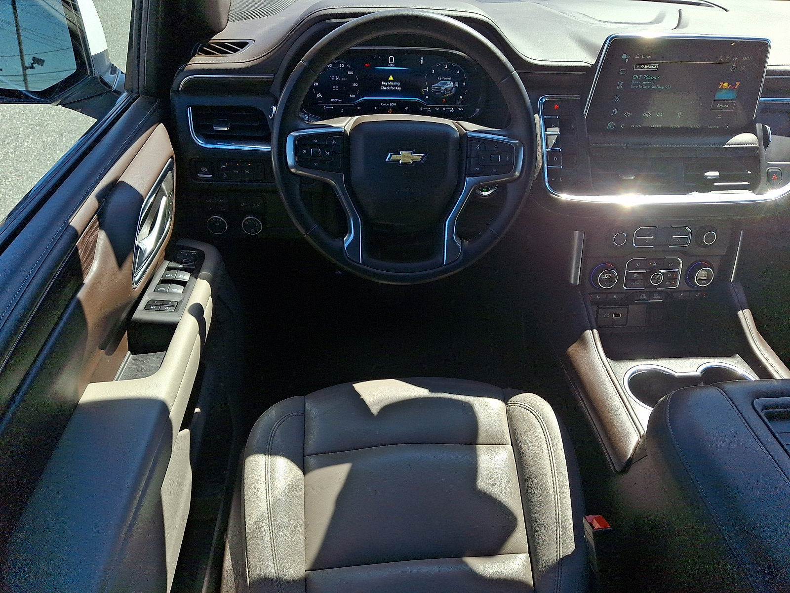 Used 2024 Chevrolet Tahoe LT image 12