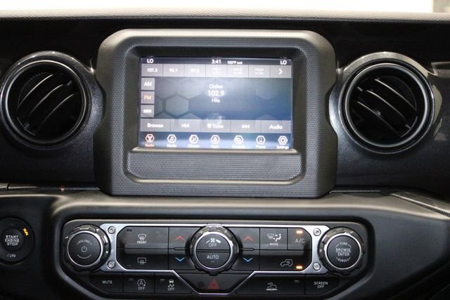 Used 2021 Jeep Wrangler Unlimited Sport image 29