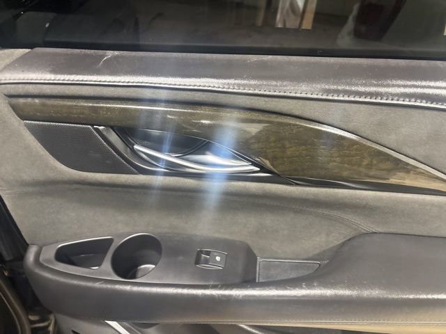 Used 2020 Cadillac Escalade ESV Platinum image 14