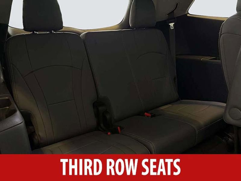 Used 2020 Buick Enclave Premium w/ Surround and Sites Package AWD/4WD image 21