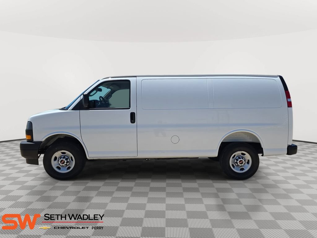 New 2026 GMC Savana 2500 w/ Driver Convenience Package RWD image 4
