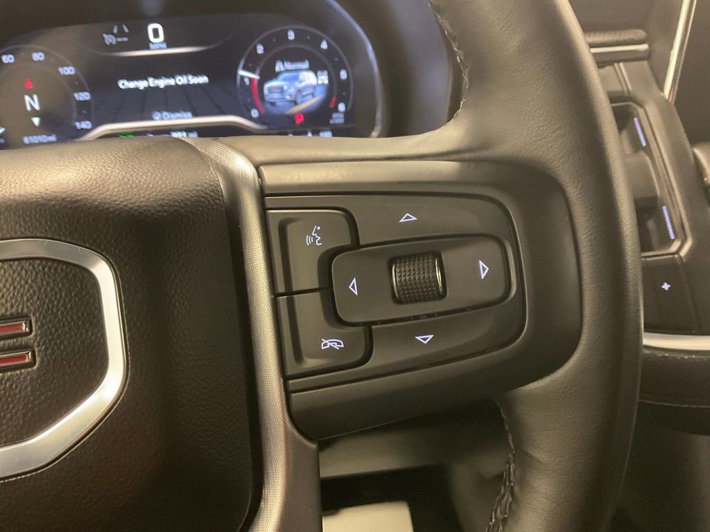 Used 2024 GMC Yukon XL SLT AWD/4WD image 21