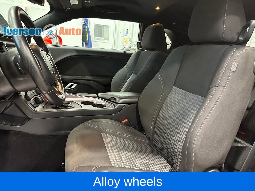 Used 2023 Dodge Challenger SXT w/ Blacktop Package image 16