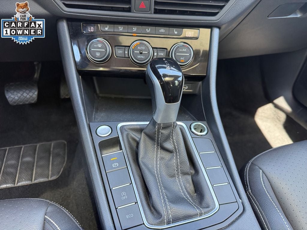 Used 2024 Volkswagen Jetta SE FWD image 14
