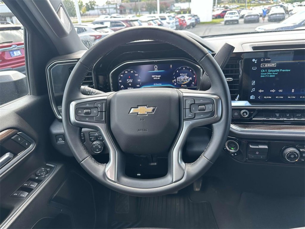 Used 2024 Chevrolet Silverado 2500 LT image 11