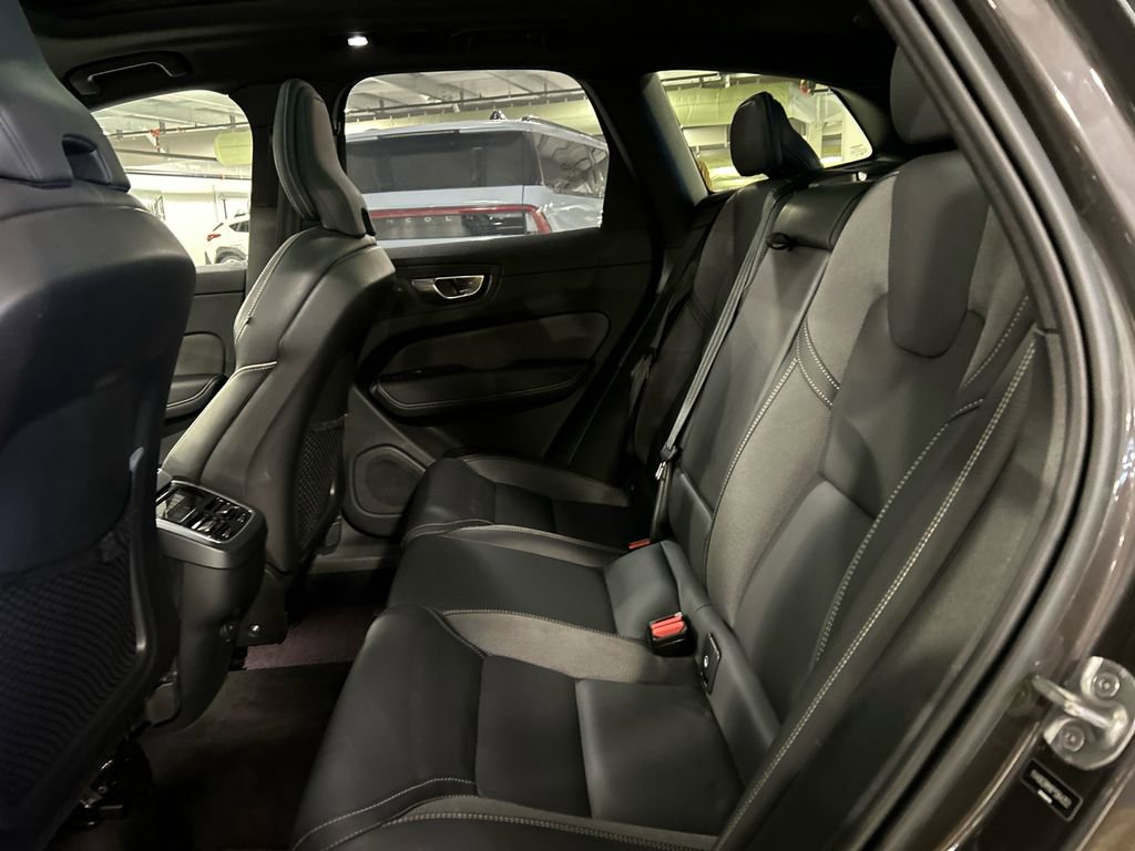 Certified 2023 Volvo XC60 B6 Ultimate AWD/4WD image 23