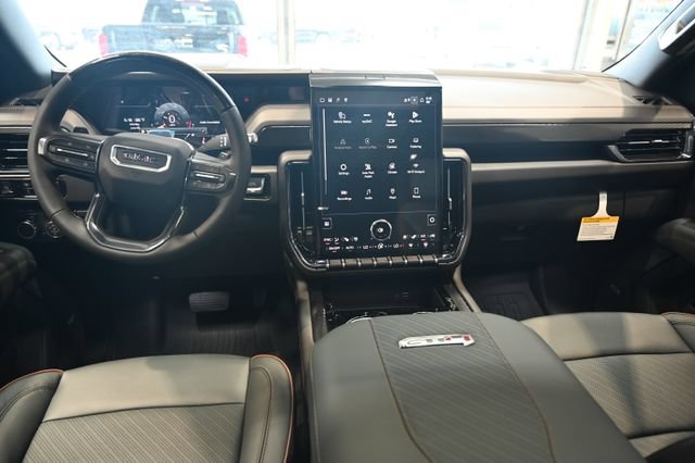 New 2026 GMC Yukon XL AT4 w/ AT4 Premium Plus Package AWD/4WD image 15