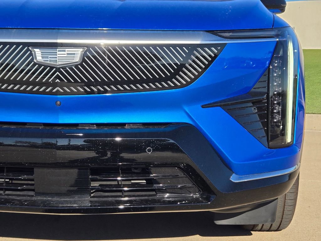 New 2026 Cadillac Optiq Luxury 1 w/ LPO, Floor Liner Package image 6