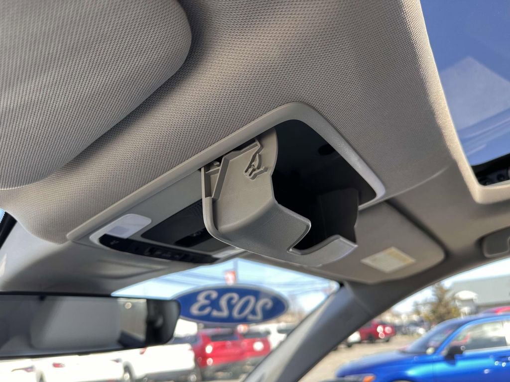 Used 2023 Honda CR-V EX-L image 28