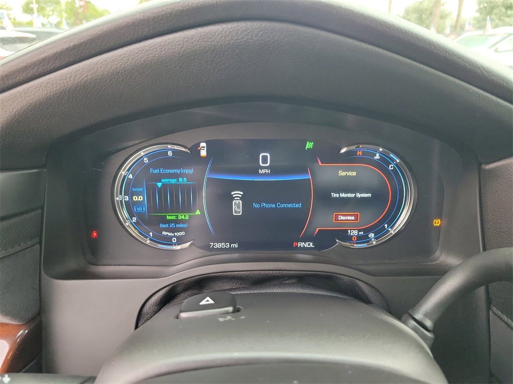 Used 2018 Cadillac Escalade Luxury image 19