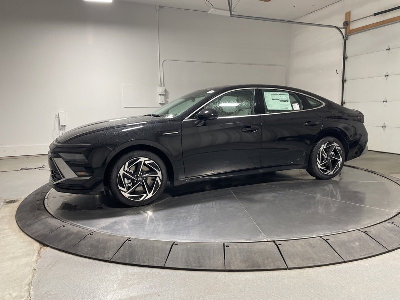 New 2026 Hyundai Sonata SEL image 4