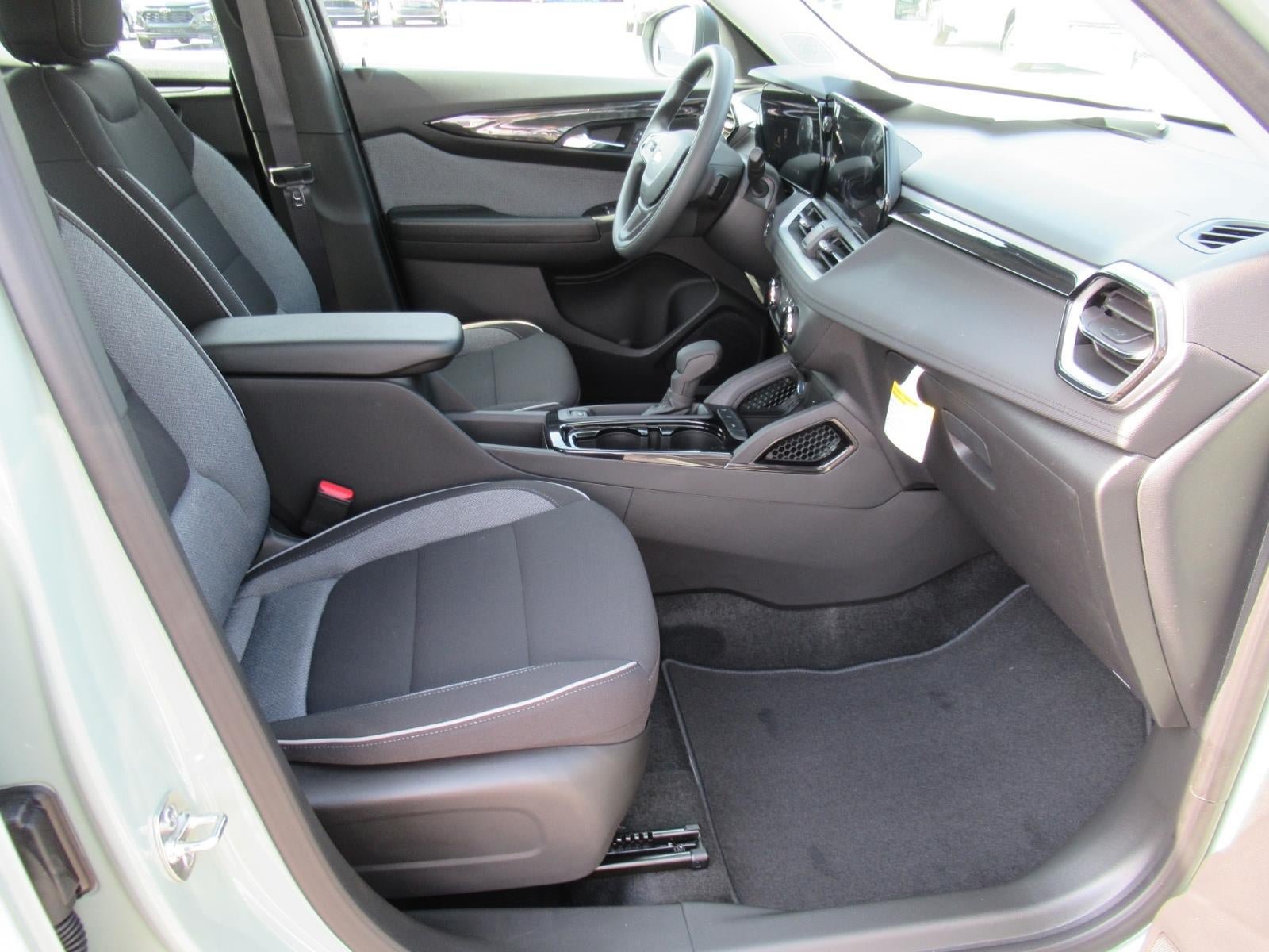 New 2026 Chevrolet TrailBlazer LS w/ LS Confidence Package FWD image 10
