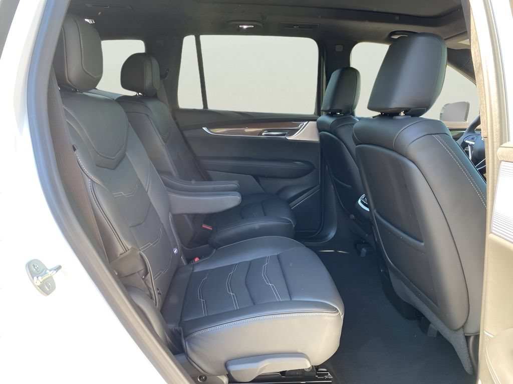 Used 2025 Cadillac XT6 Sport w/ Platinum Package AWD/4WD image 20